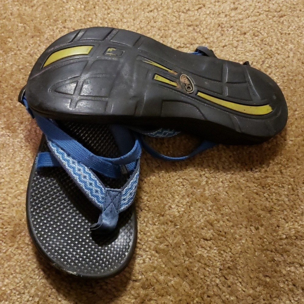 Chacos - Picture 2 of 8
